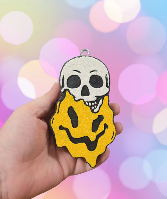 Smiley Face Melting Skull